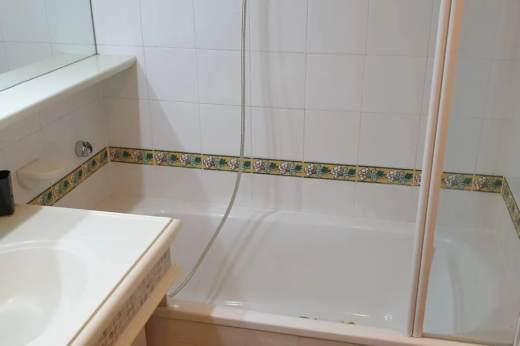 Charmant T2 De 34M2 En Residence De Standing A Grimaud - Piscines - Jardinet - Plein Coeur Du Golfe De St Tropez- Pleine Nature